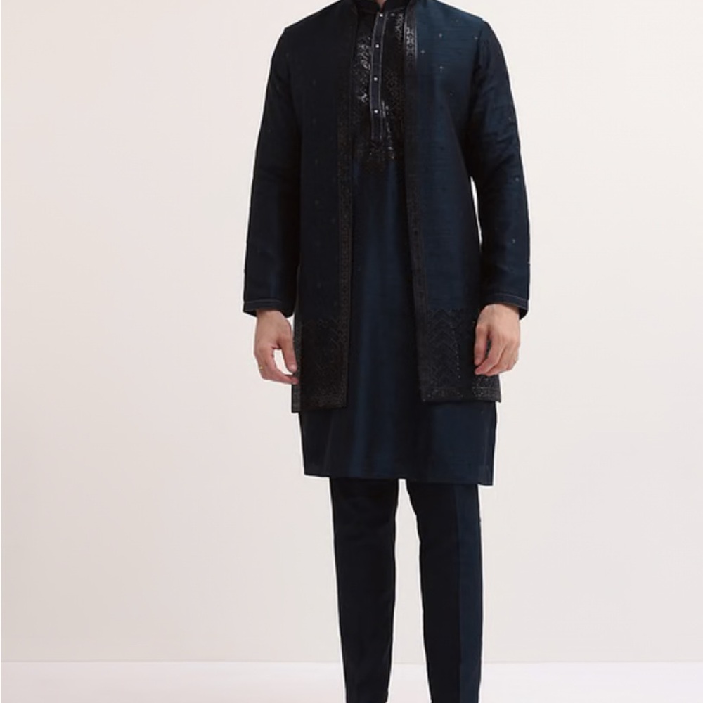 Blue Kurta Jacket Set With Dupatta In Sequins
Size: 40